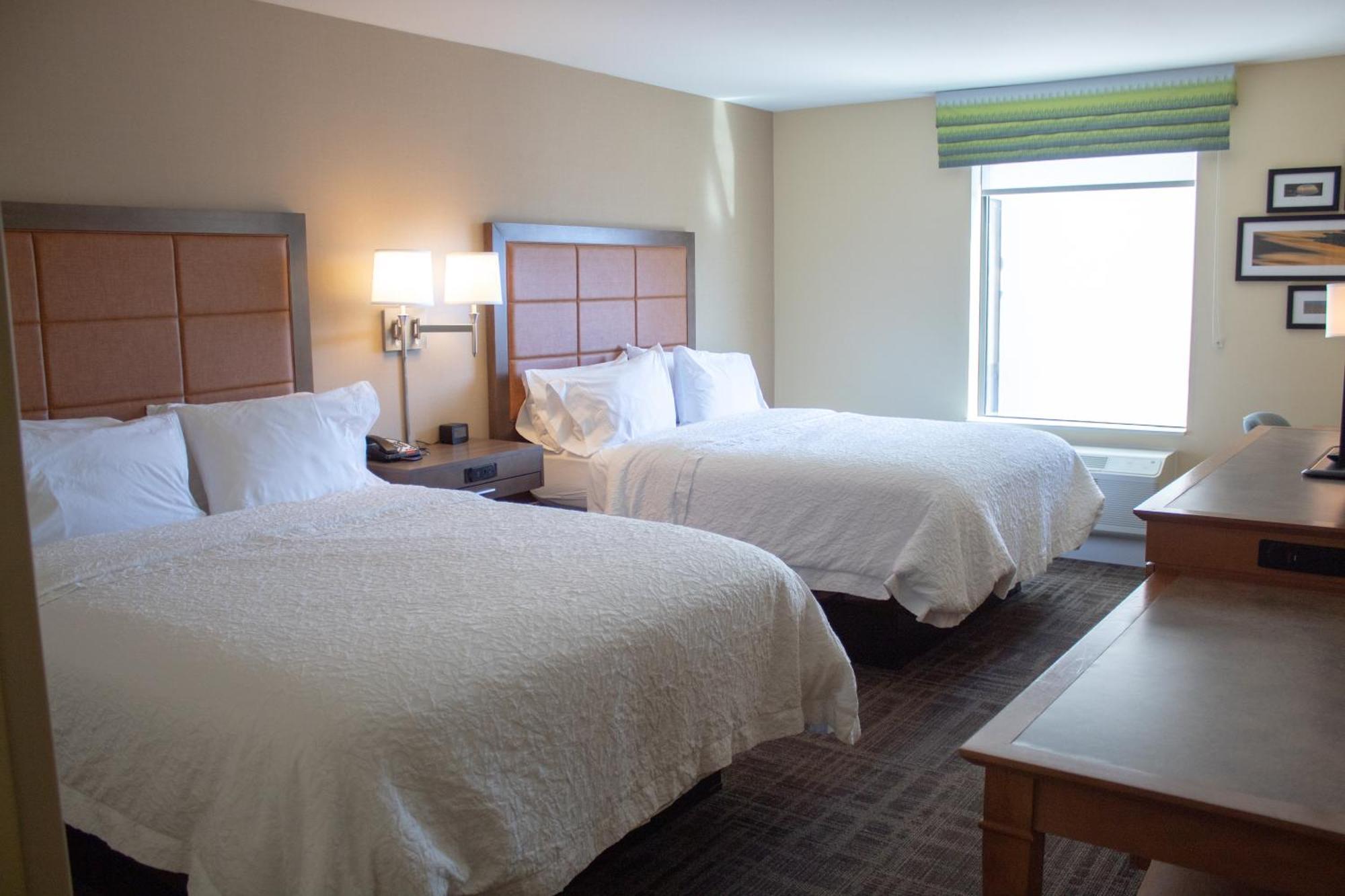 Hampton Inn & Suites Big Rapids, Mi Bagian luar foto